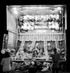 152615a Midway Lights